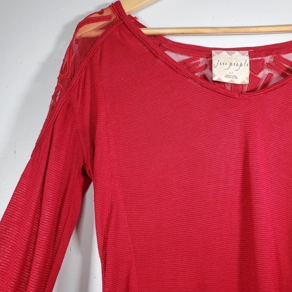 Free People The Gatsby Tee Mesh Yoke Long Sleeve Top Red Size Small - Picture 2 of 14